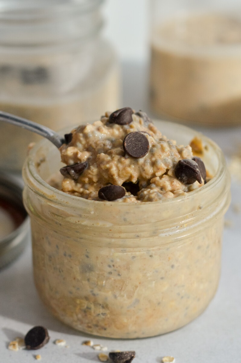 Safe & Healthy Cookie Dough: Peanut Butter Overnight Oats Recipe